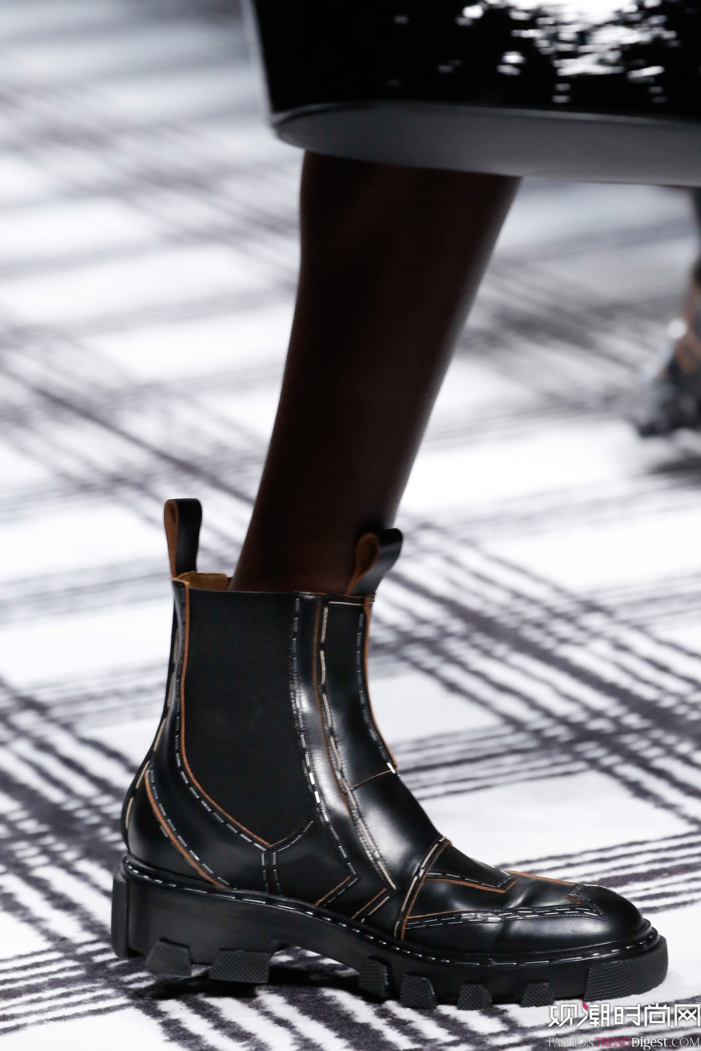 Balenciaga 2015ﶬʱװϵ㳡ͼƬ