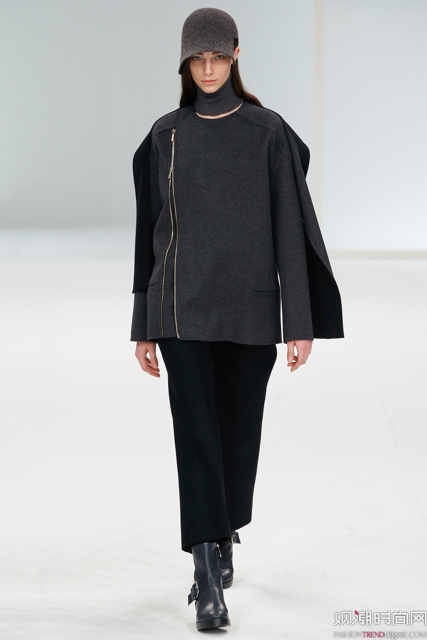 Chalayan 2015ﶬʱװϵ㳡ͼƬ