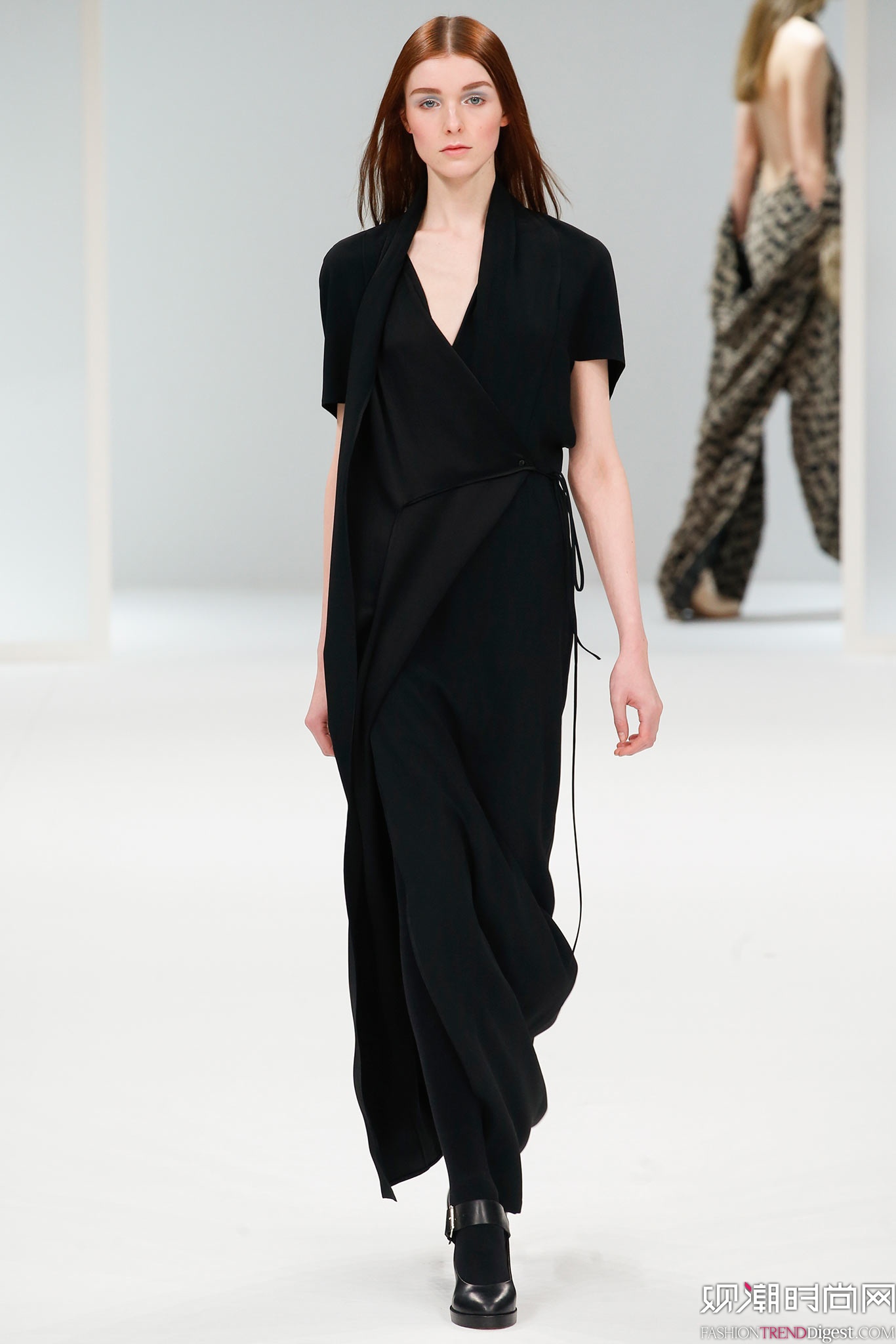 Chalayan 2015ﶬʱװϵ㳡ͼƬ