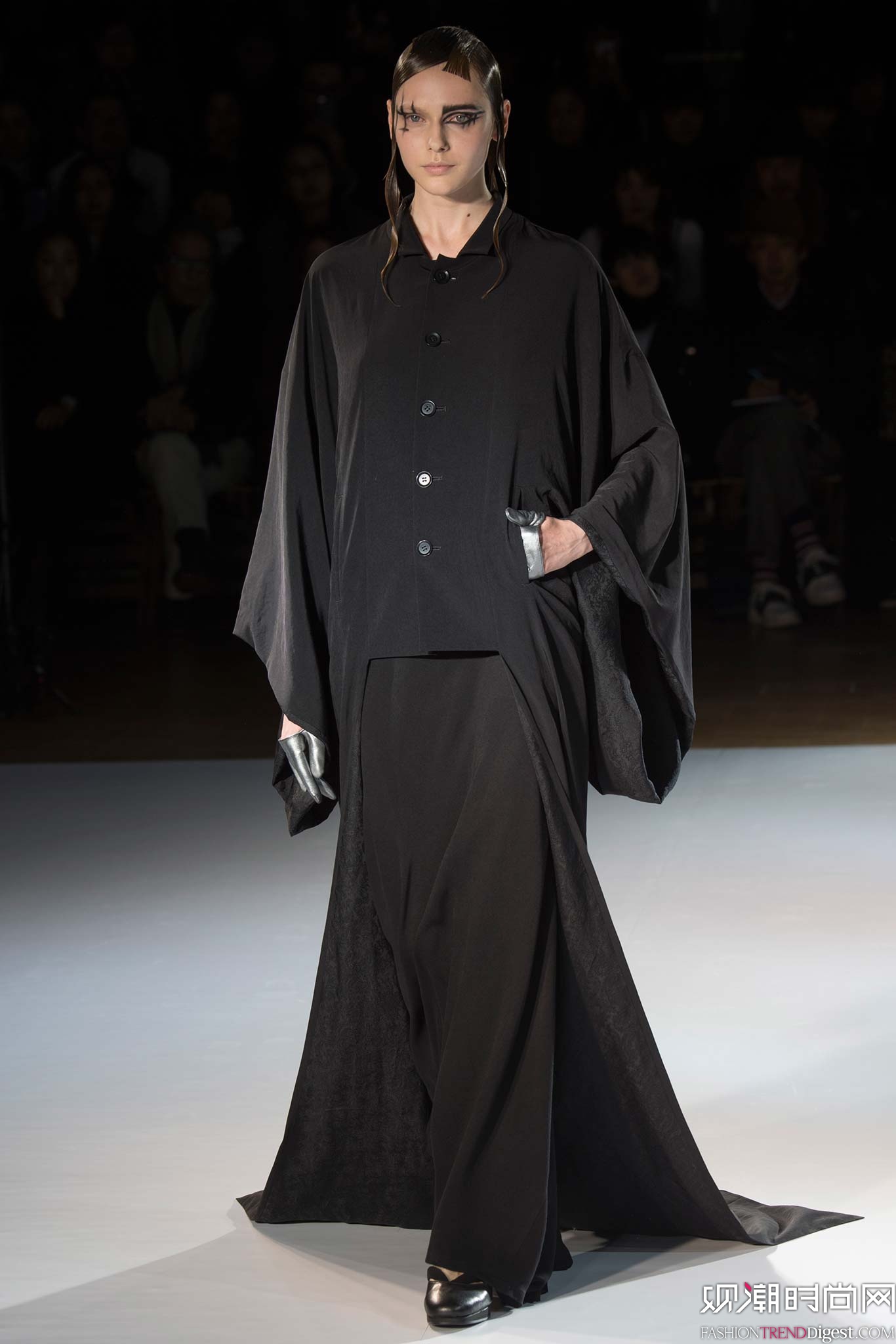 Yohji Yamamoto 2015ﶬʱװϵ㳡ͼƬ