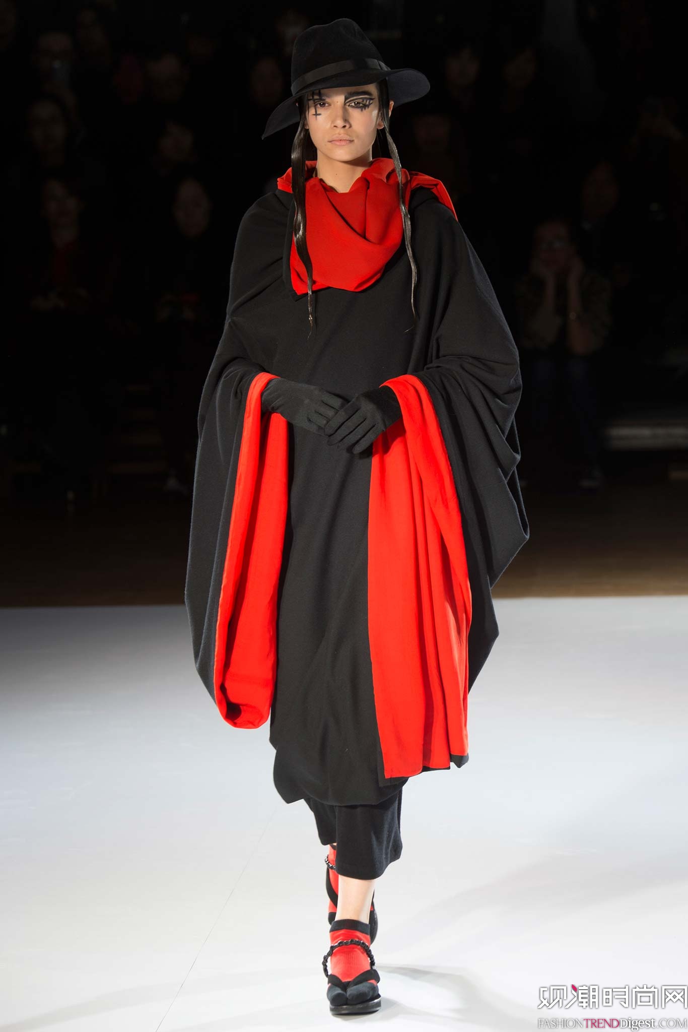 Yohji Yamamoto 2015ﶬʱװϵ㳡ͼƬ