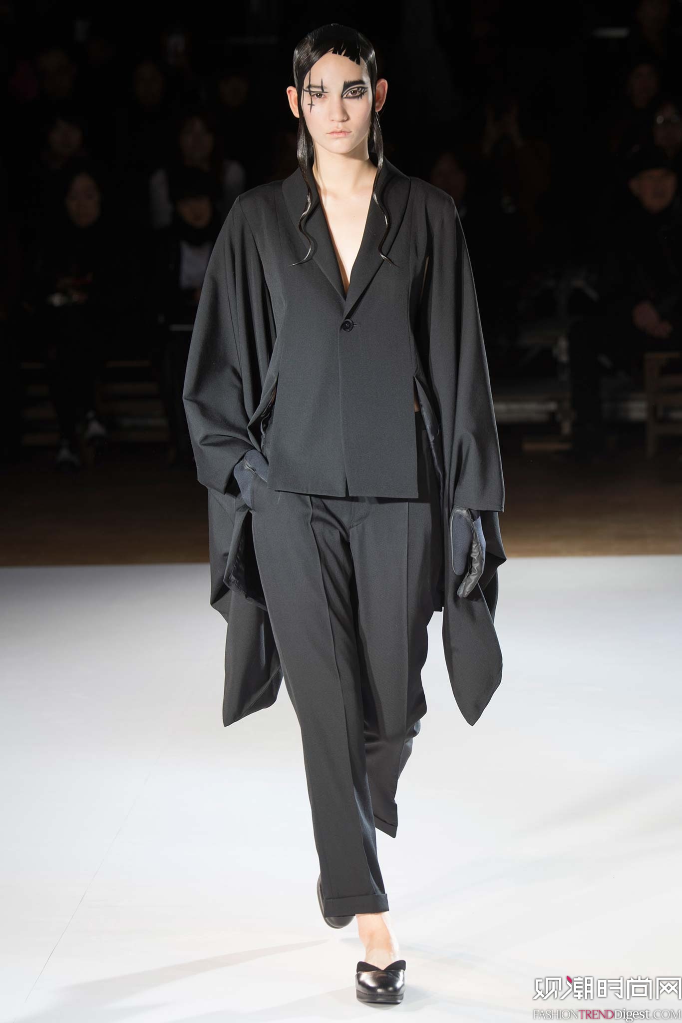 Yohji Yamamoto 2015ﶬʱװϵ㳡ͼƬ