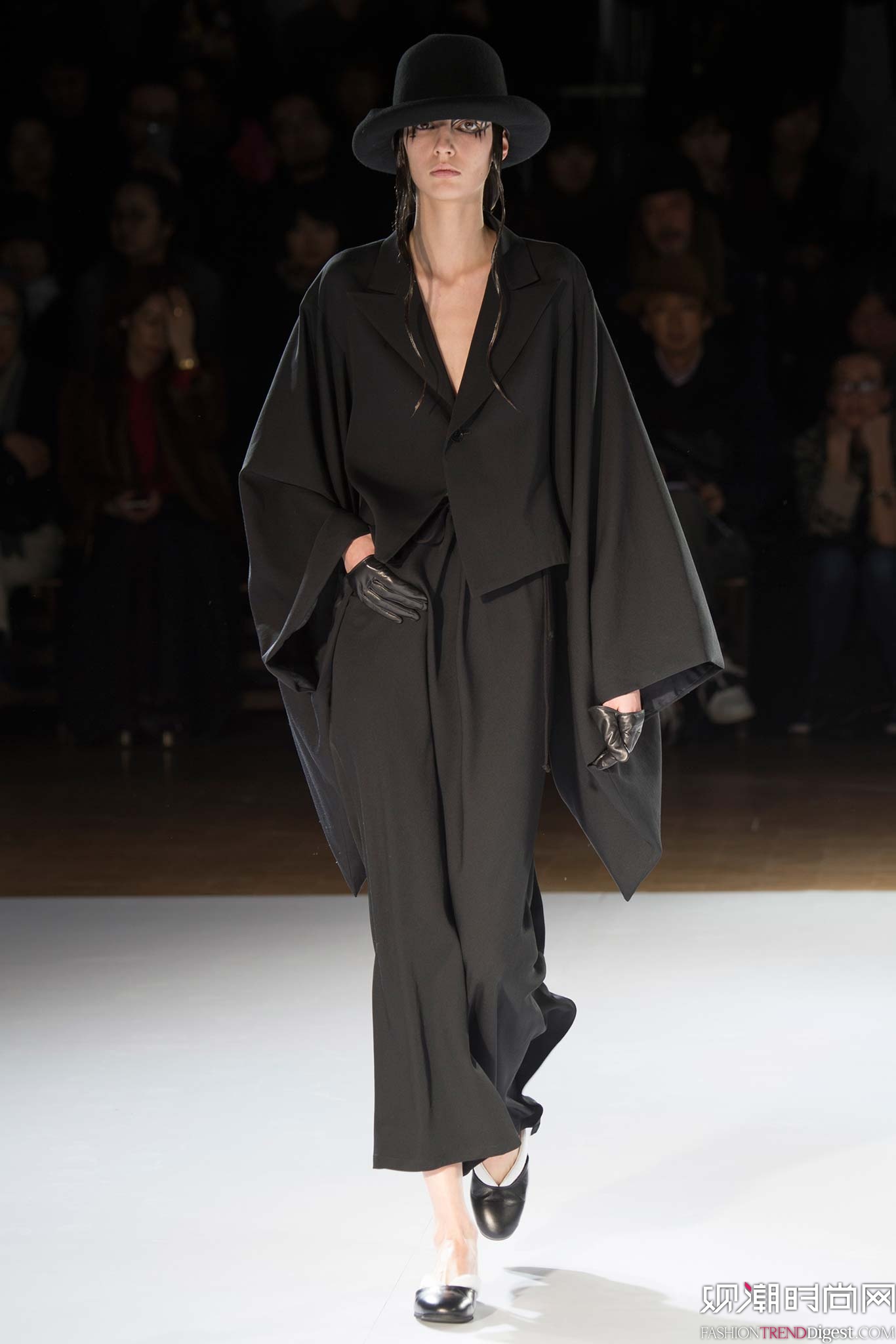 Yohji Yamamoto 2015ﶬʱװϵ㳡ͼƬ