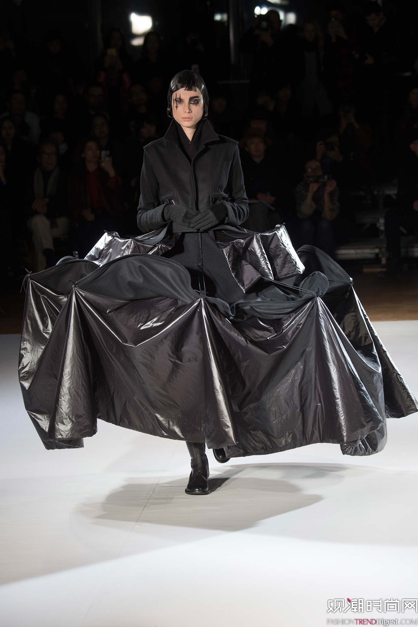 Yohji Yamamoto 2015ﶬʱװϵ㳡ͼƬ