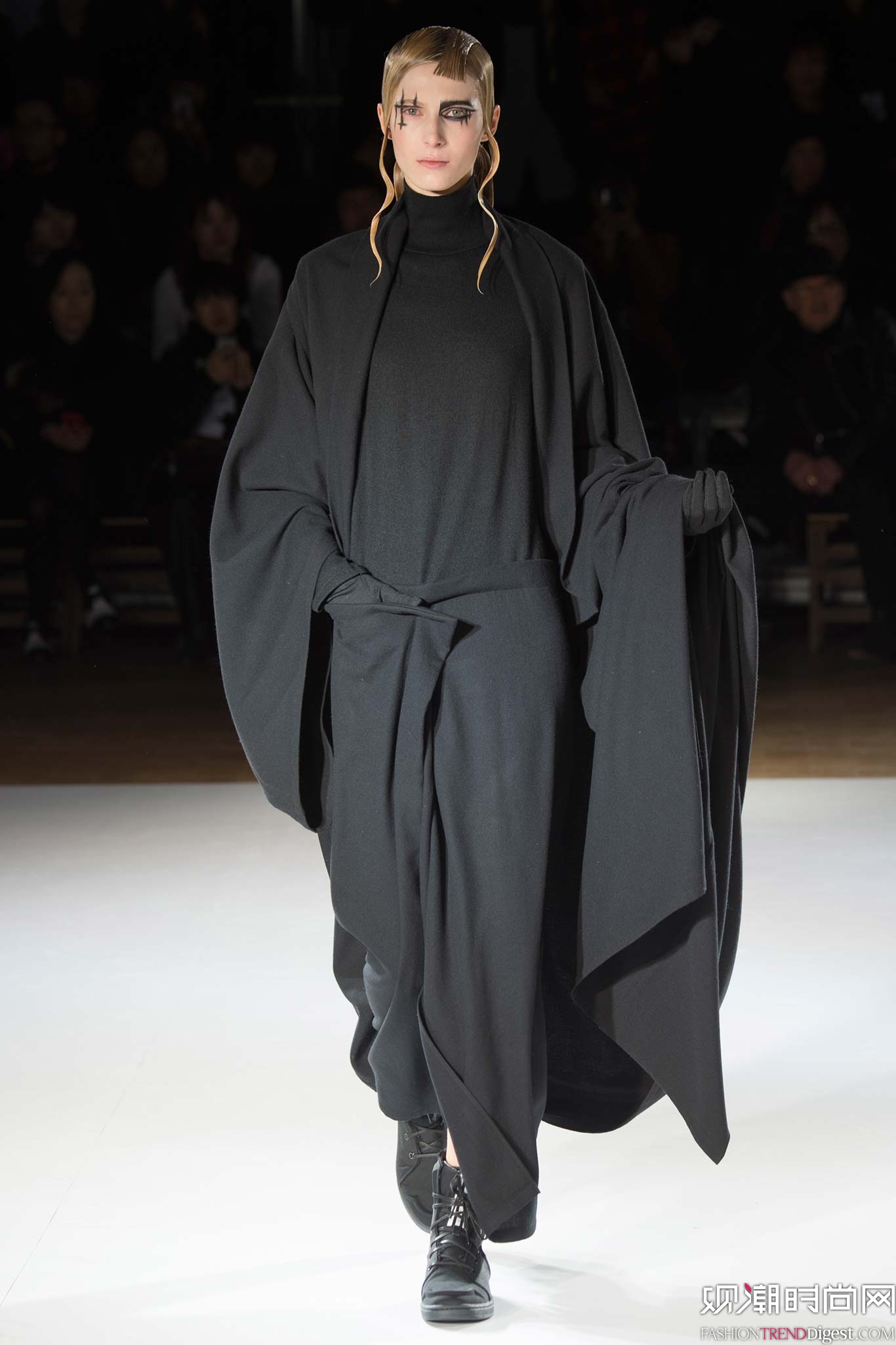 Yohji Yamamoto 2015ﶬʱװϵ㳡ͼƬ