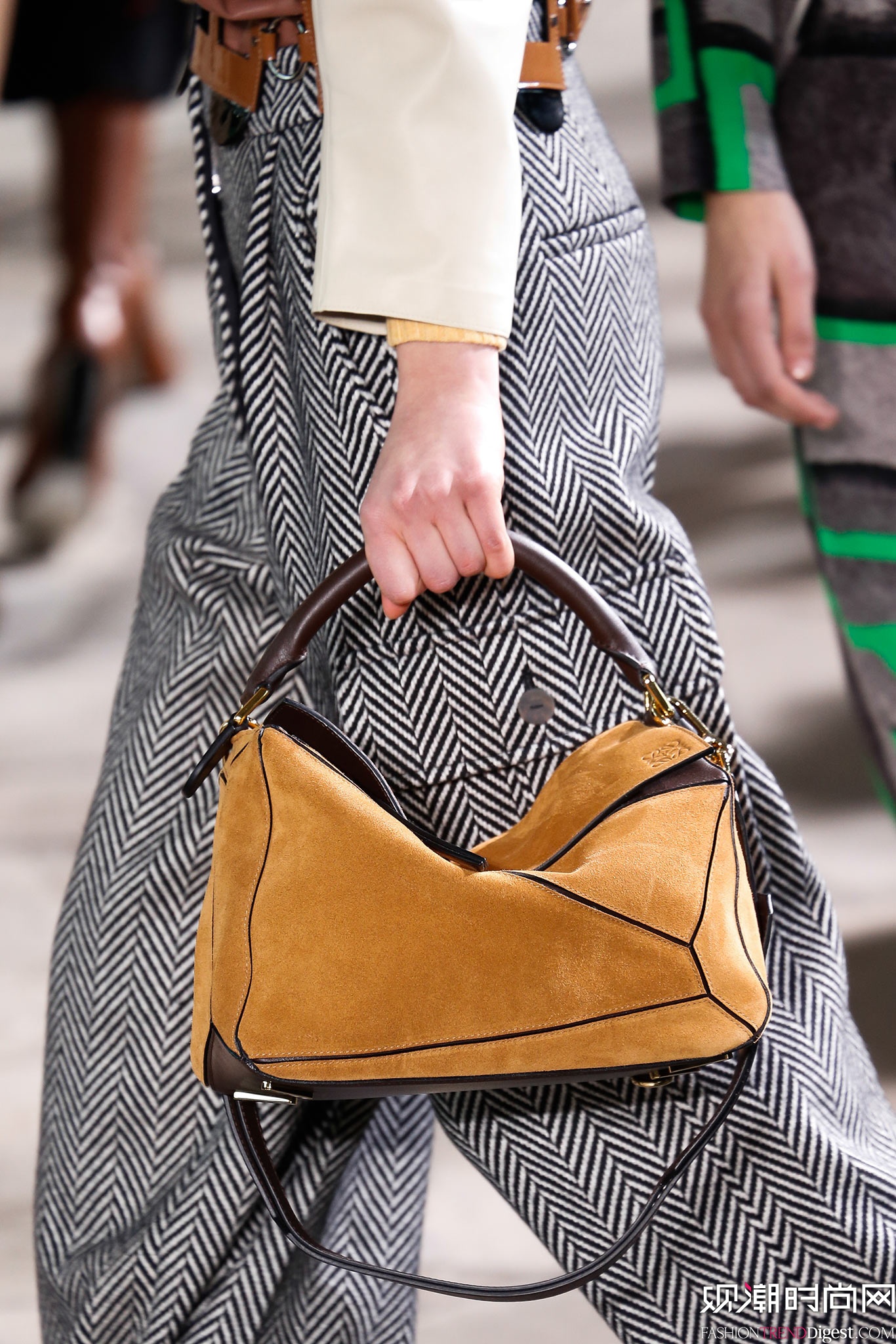 Loewe 2015�ﶬʱװ��ϵ���㳡����ͼƬ