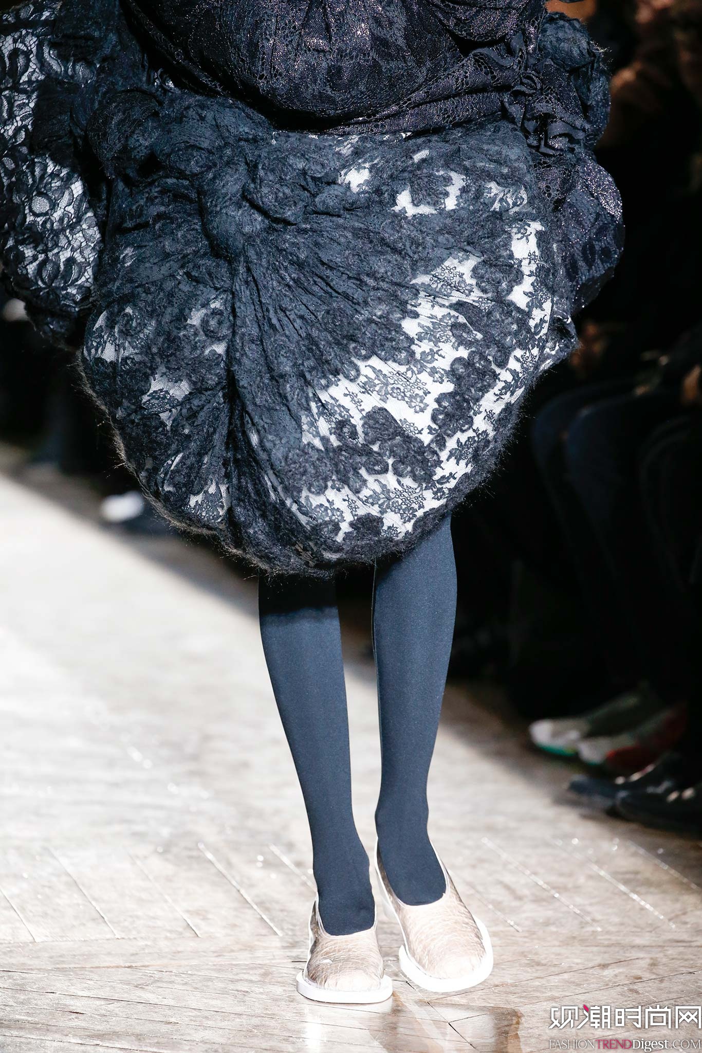 Comme des Garçons 2015ﶬʱװϵ㳡ͼƬ