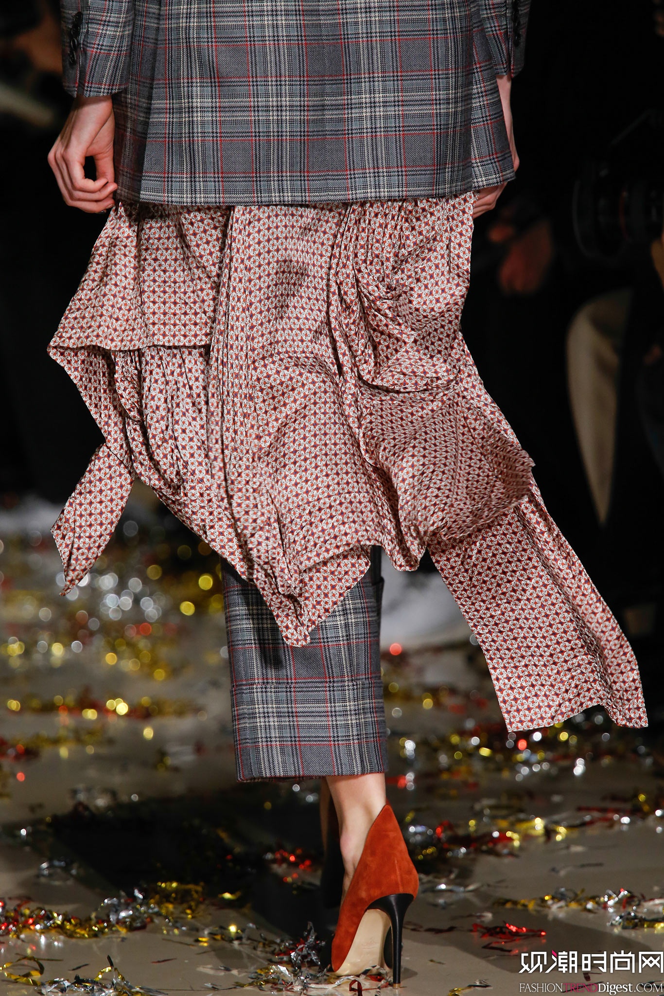 Vivienne Westwood 2015ﶬʱװϵ㳡ͼƬ