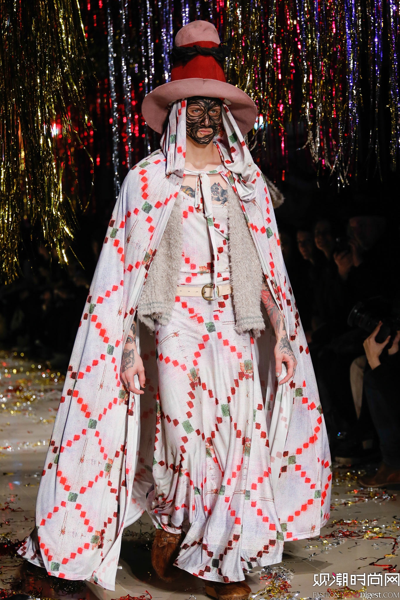 Vivienne Westwood 2015ﶬʱװϵ㳡ͼƬ