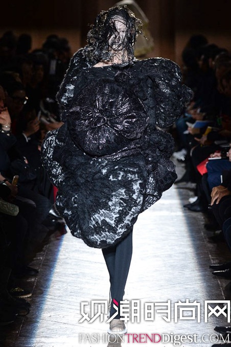 Comme des Garçons 2015ﶬʱװϵ㳡ͼƬ