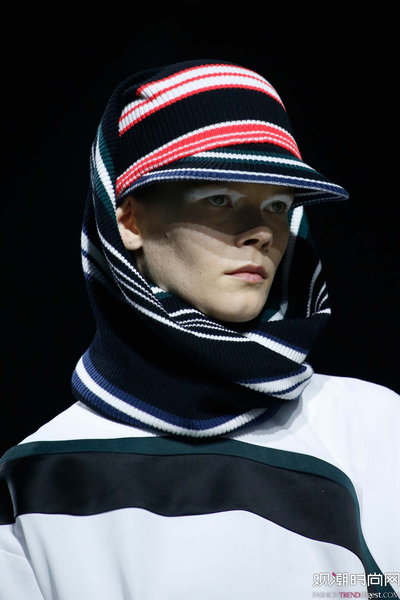 Kenzo 2015ﶬʱװϵ㳡ͼƬ