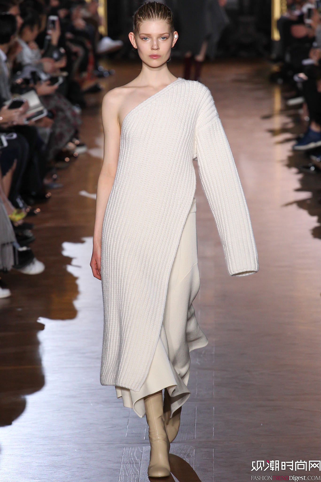 Stella McCartney 2015ﶬʱװϵ㳡ͼƬ