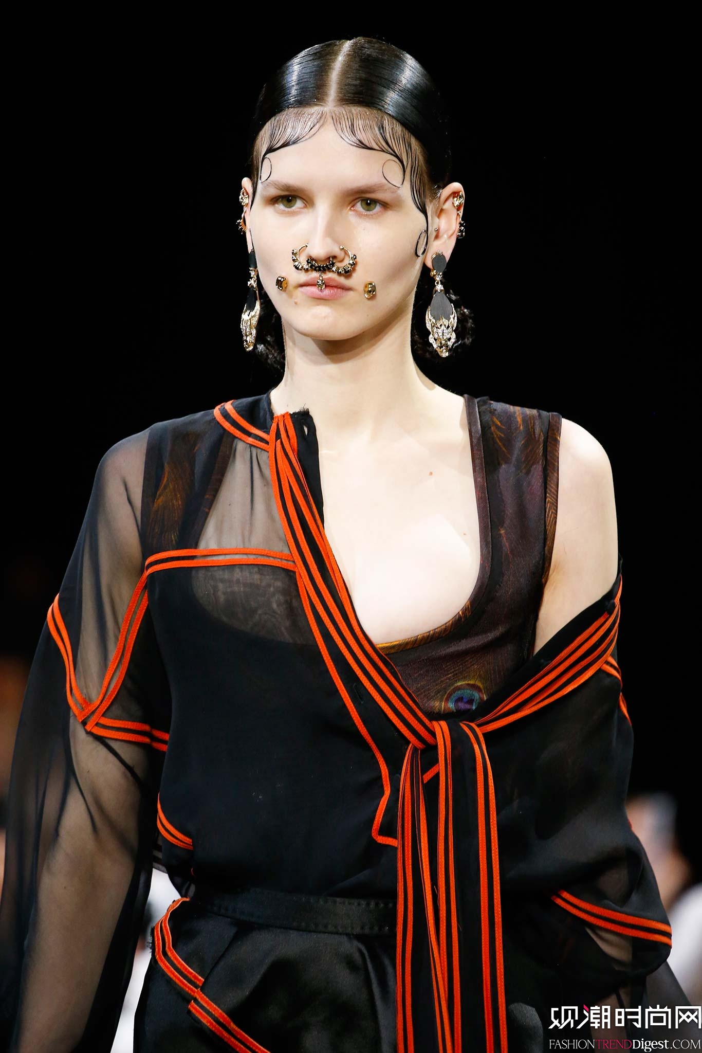 Givenchy 2015ﶬʱװϵ㳡ͼƬ