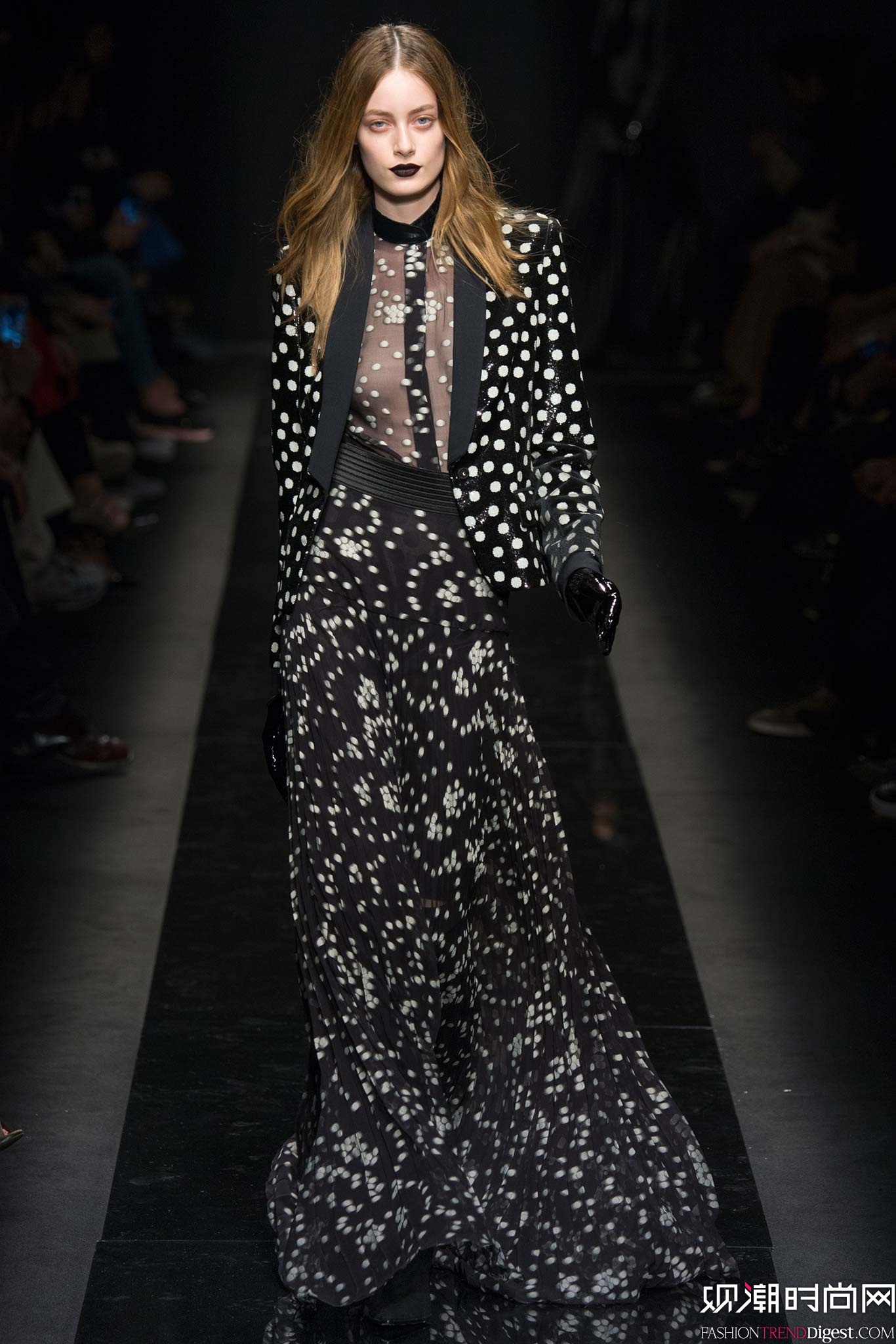 Emanuel Ungaro 2015ﶬʱװϵ㳡ͼƬ