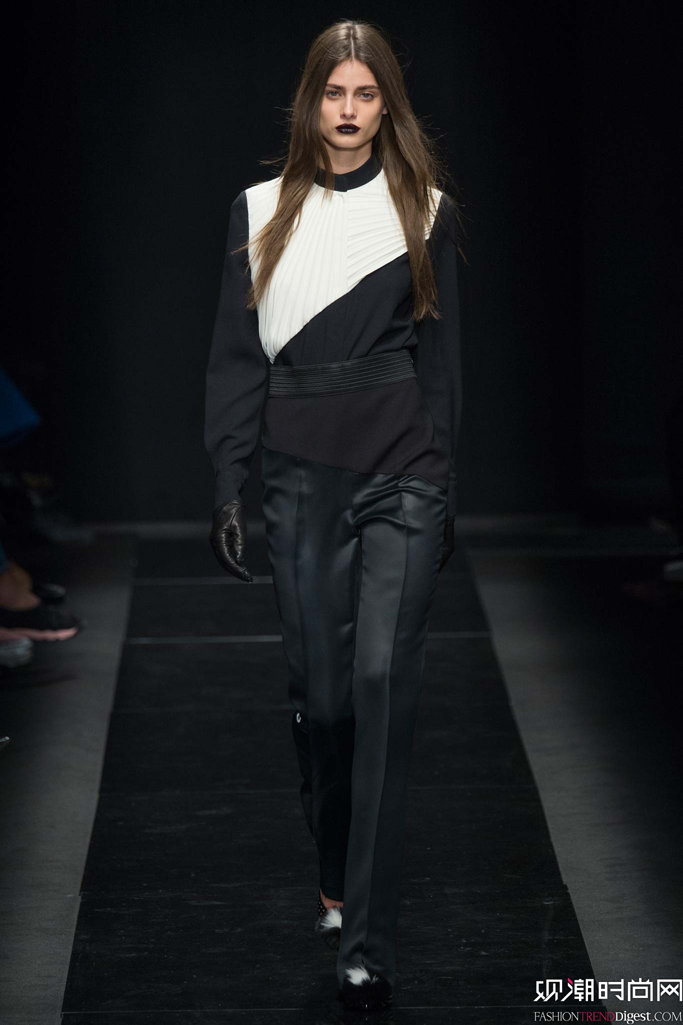 Emanuel Ungaro 2015ﶬʱװϵ㳡ͼƬ