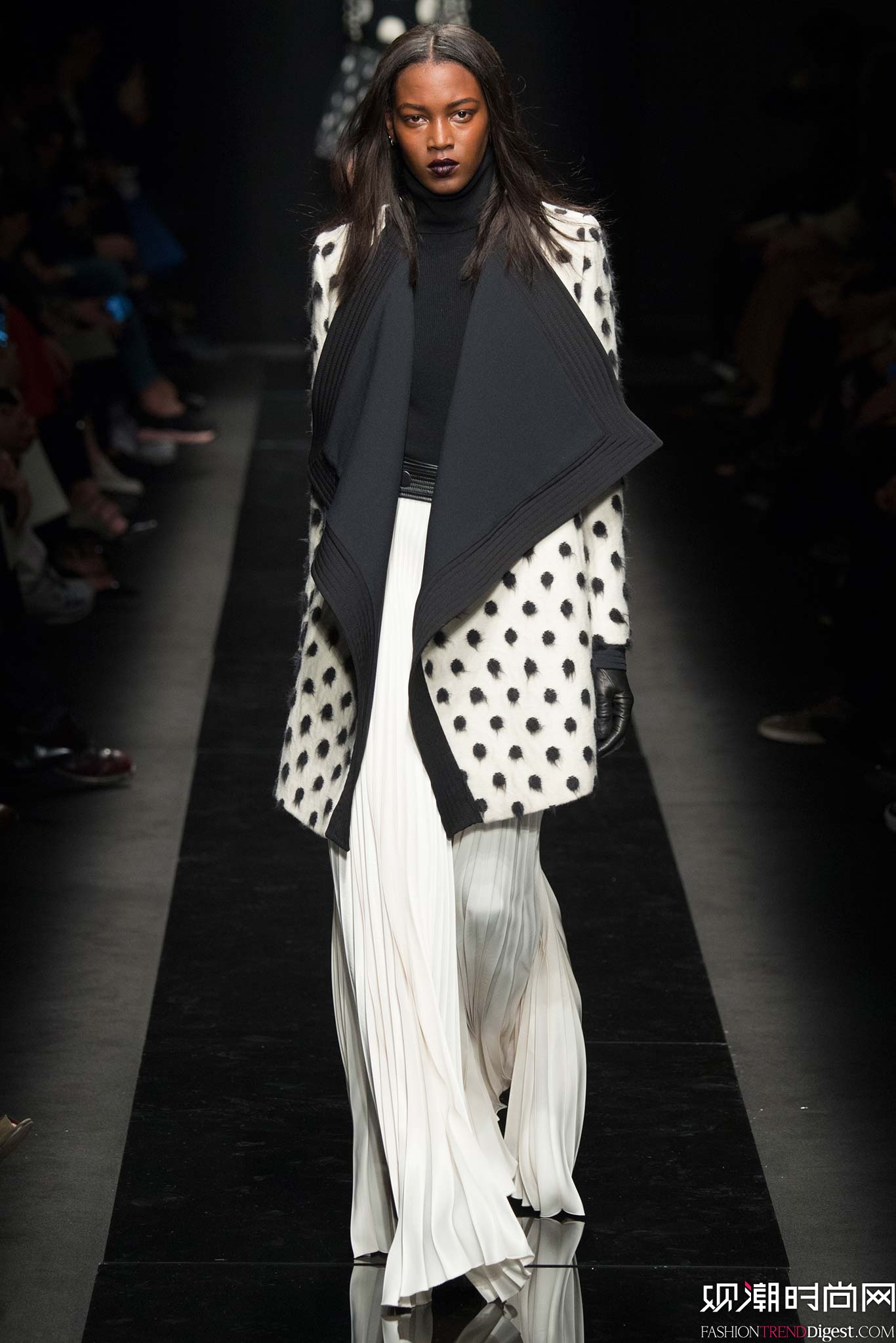 Emanuel Ungaro 2015ﶬʱװϵ㳡ͼƬ