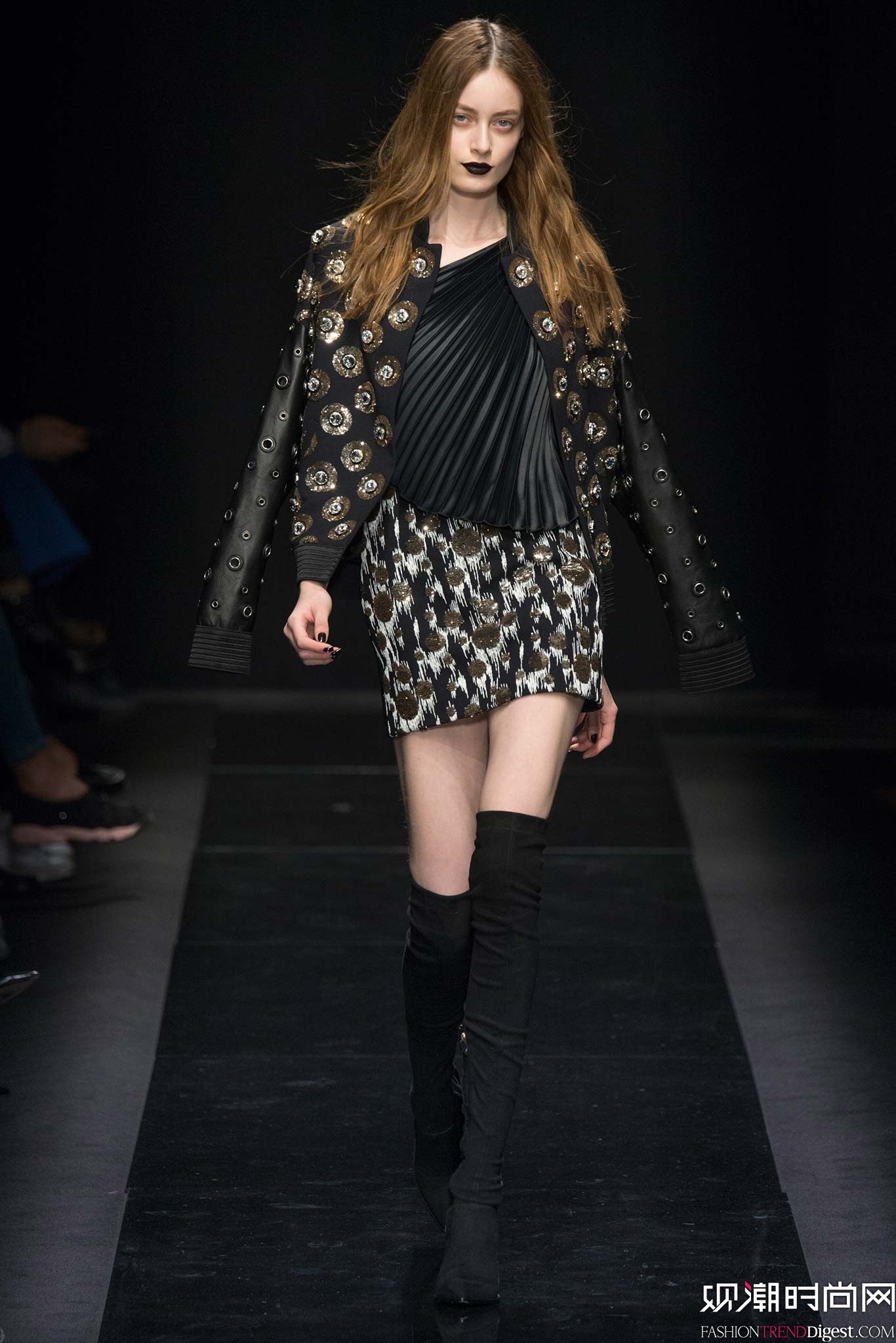 Emanuel Ungaro 2015ﶬr(sh)bϵ(chng)DƬ