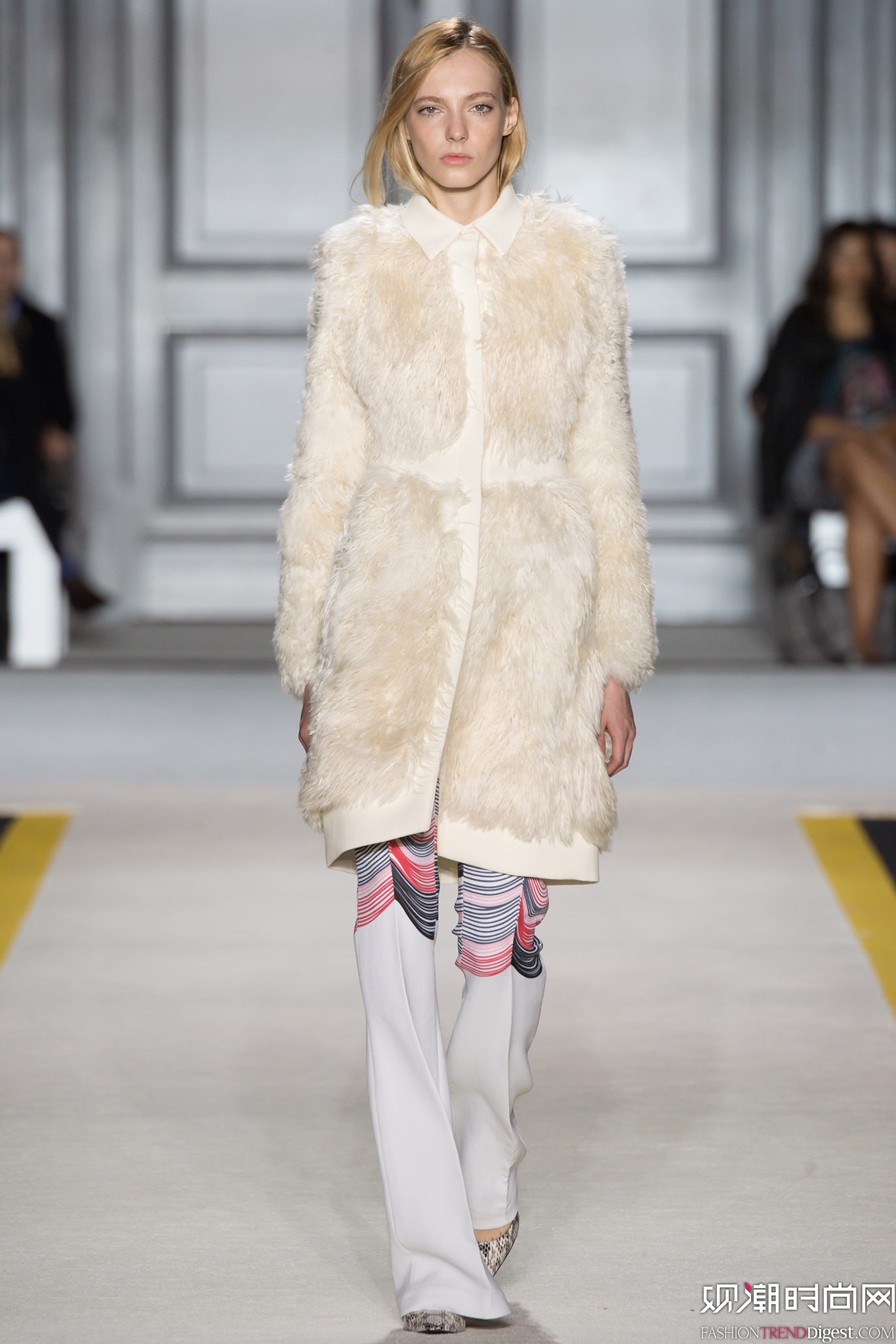 Giambattista Valli 2015ﶬʱװϵ㳡ͼƬ