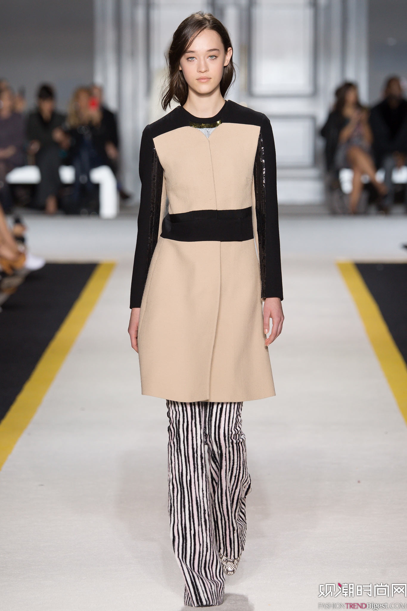 Giambattista Valli 2015ﶬʱװϵ㳡ͼƬ