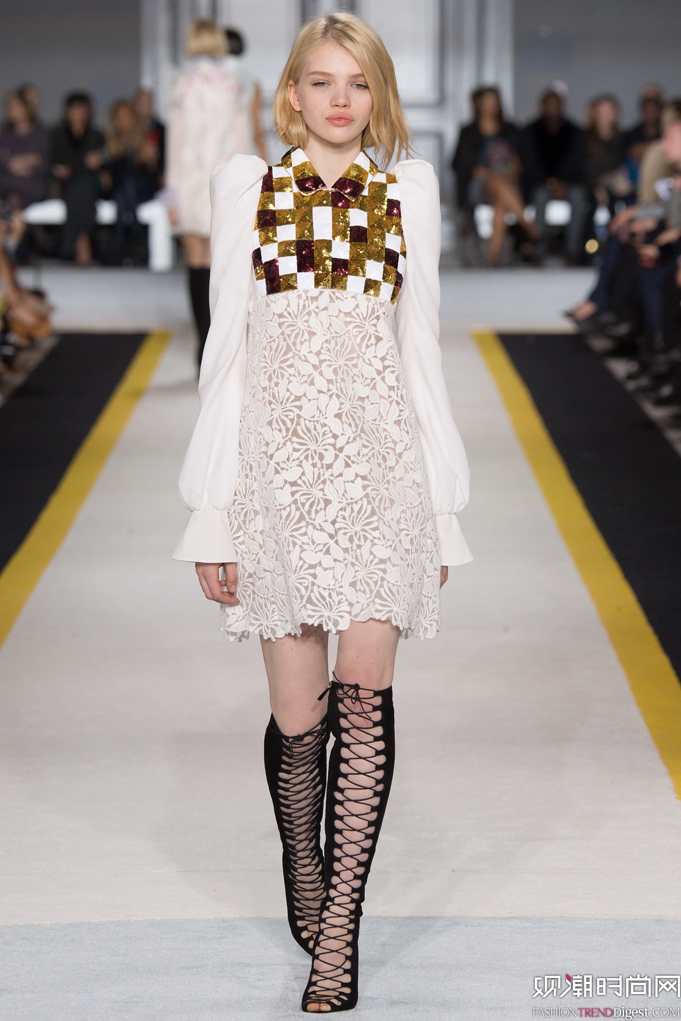 Giambattista Valli 2015ﶬr(sh)bϵ(chng)DƬ