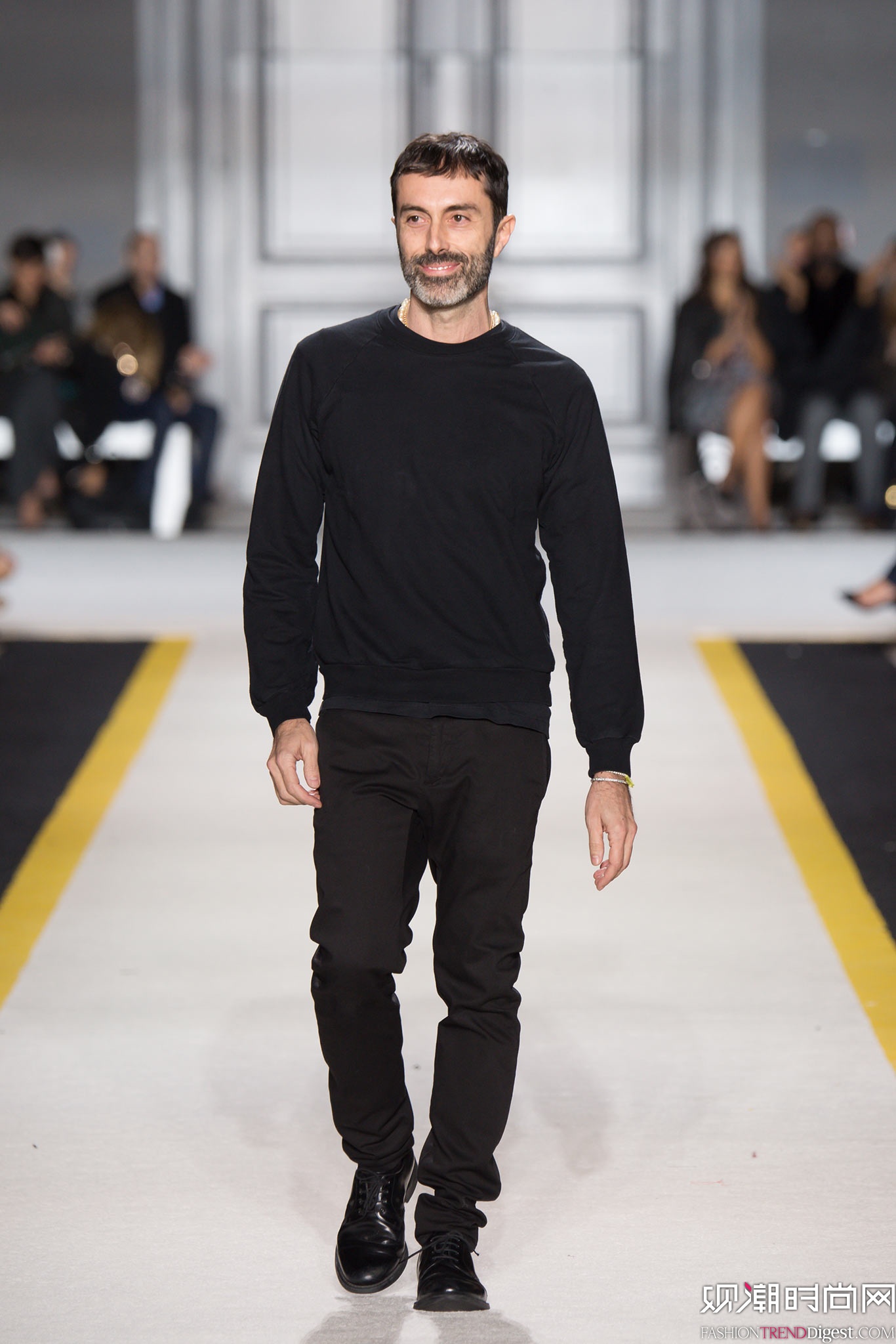 Giambattista Valli 2015ﶬrbϵDƬ