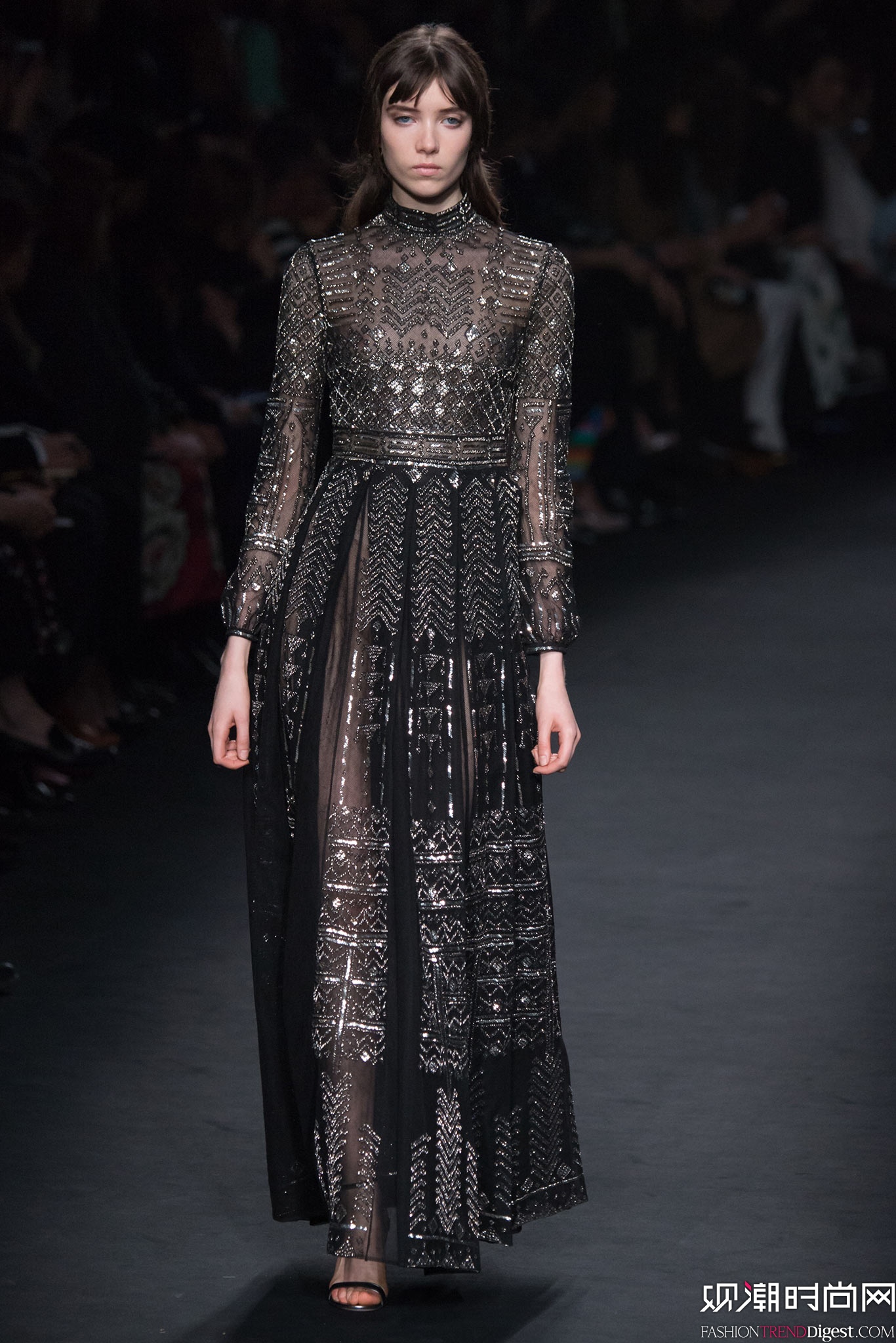 Valentino 2015ﶬʱװϵ㳡ͼƬ