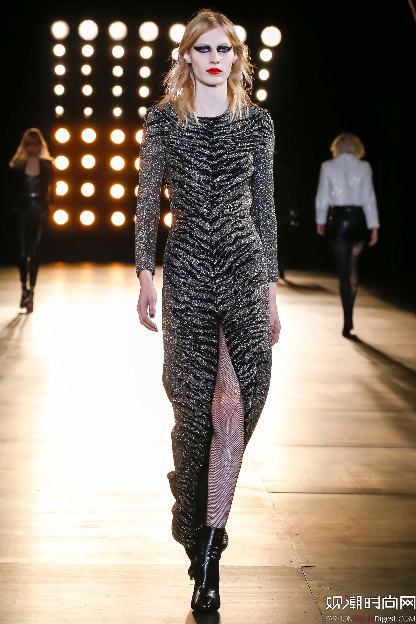 Saint Laurent 2015ﶬrbϵDƬ