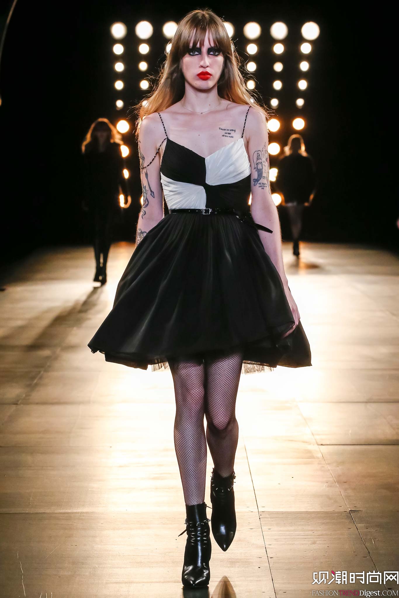 Saint Laurent 2015ﶬrbϵDƬ