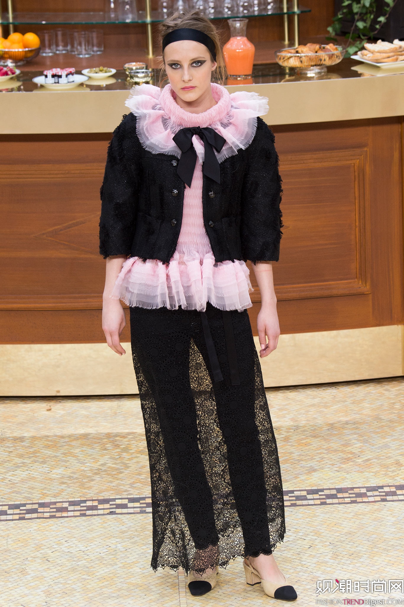 Chanel 2015�ﶬʱװ��ϵ���㳡����ͼƬ