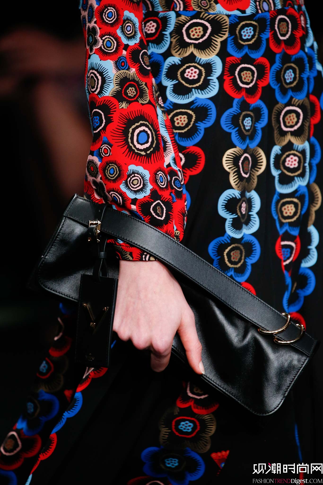 Valentino 2015�ﶬʱװ��ϵ���㳡����ͼƬ