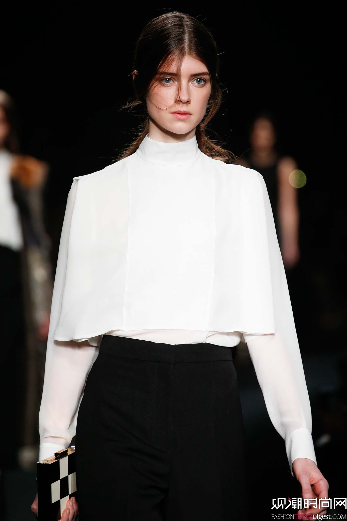 Valentino 2015ﶬr(sh)bϵ(chng)DƬ