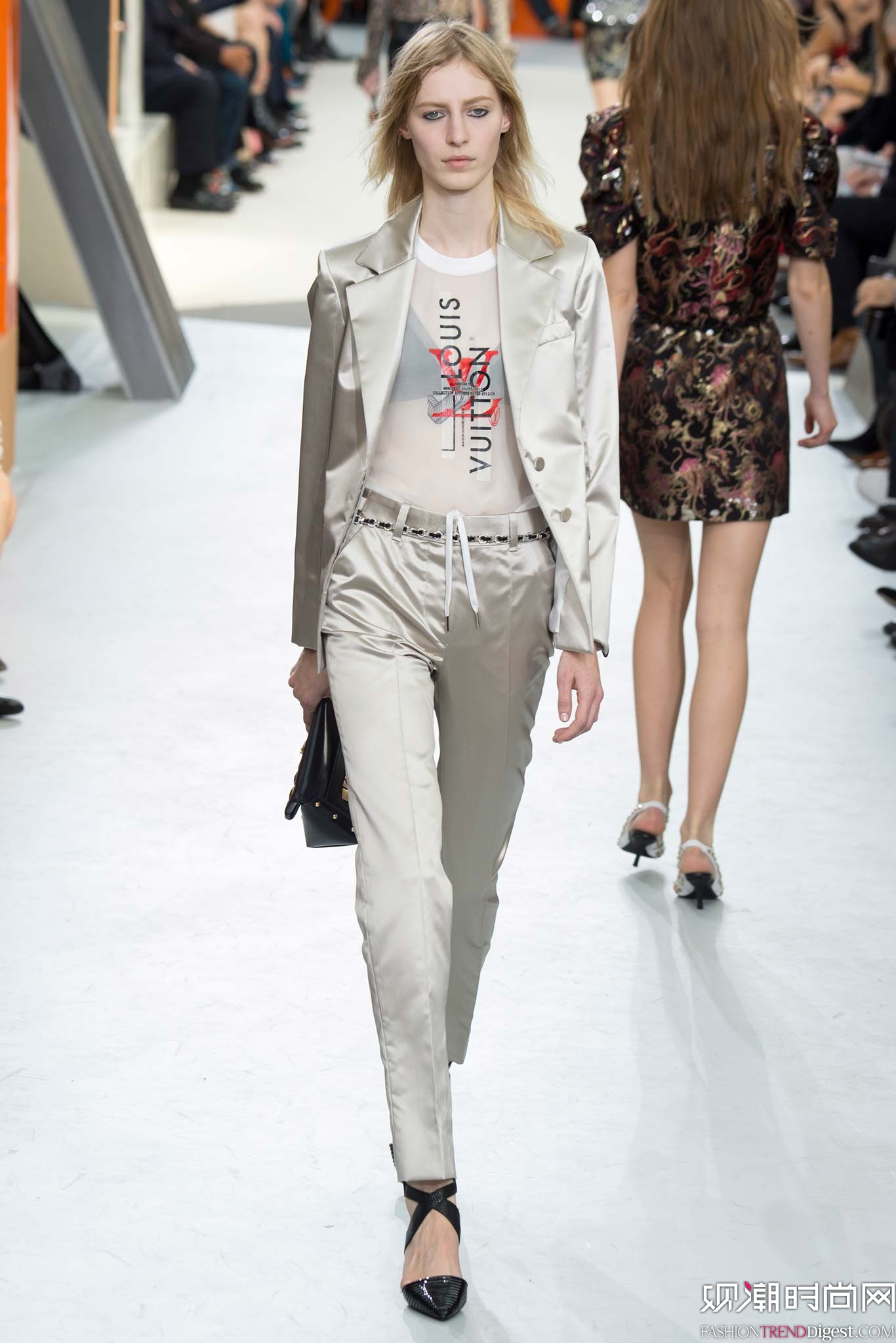 Louis Vuitton 2015ﶬʱװϵ㳡ͼƬ