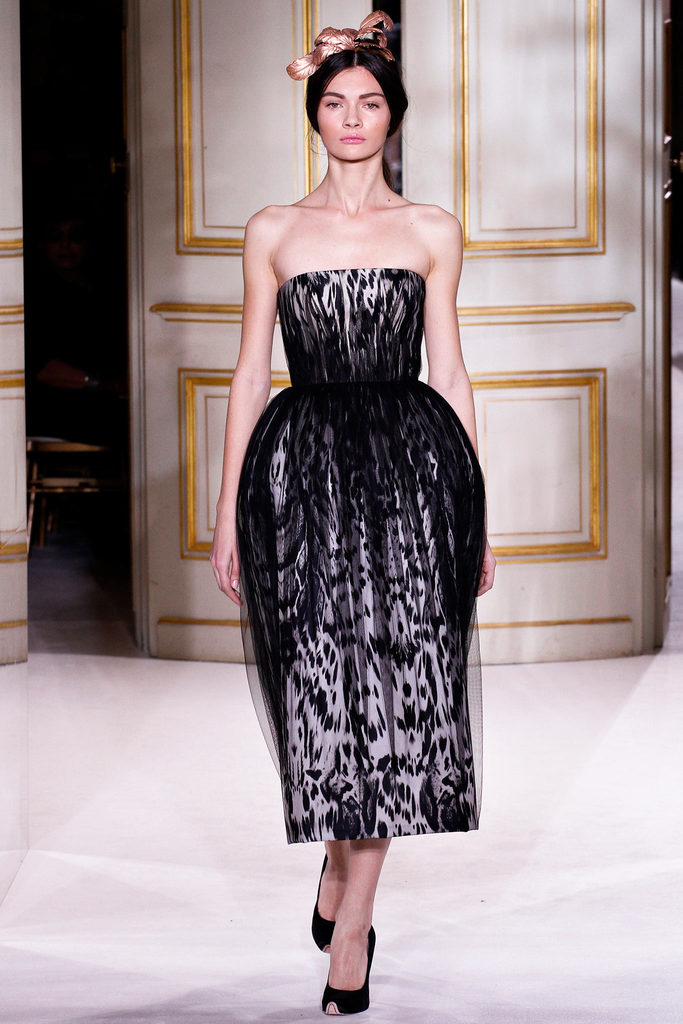 Giambattista Valli 2013ĸ߼ϵиͼƬ