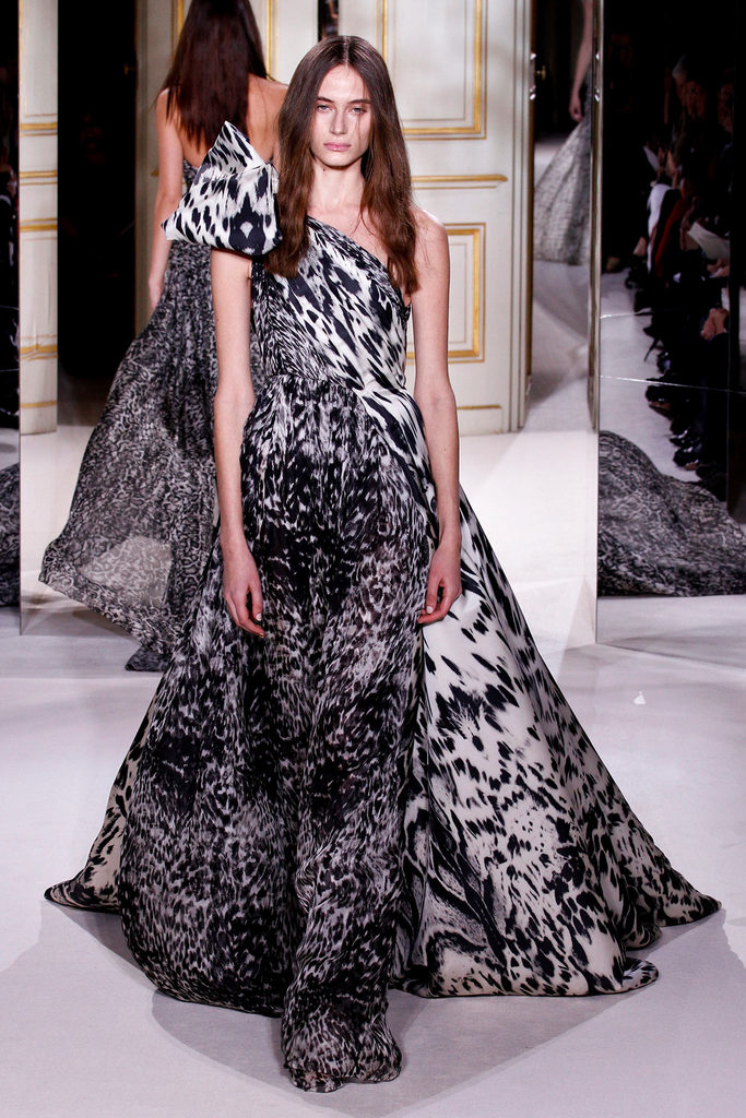 Giambattista Valli 2013ĸ߼ϵиͼƬ