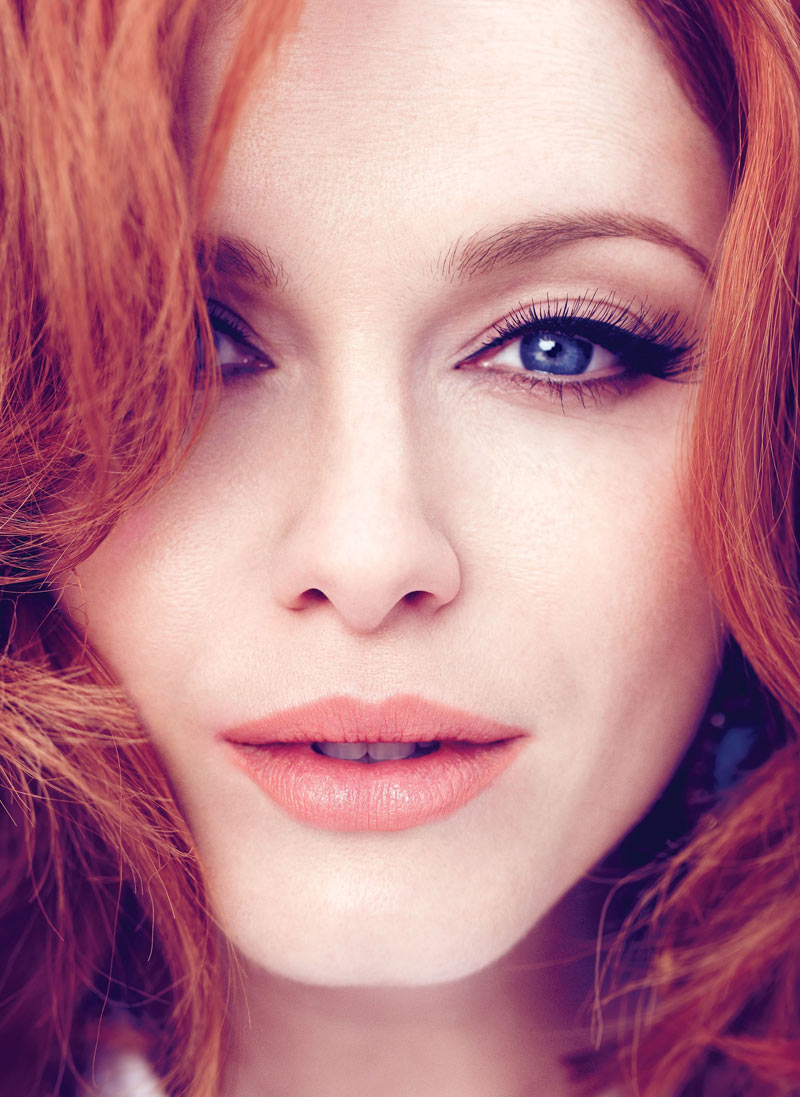 CHRISTINA HENDRICKS ô桶FLARE 20135ºŸͼƬ