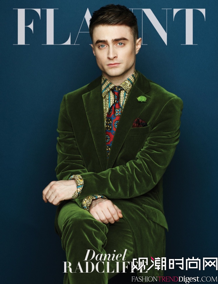 Daniel RadcliffeϡFlaunts־DƬ