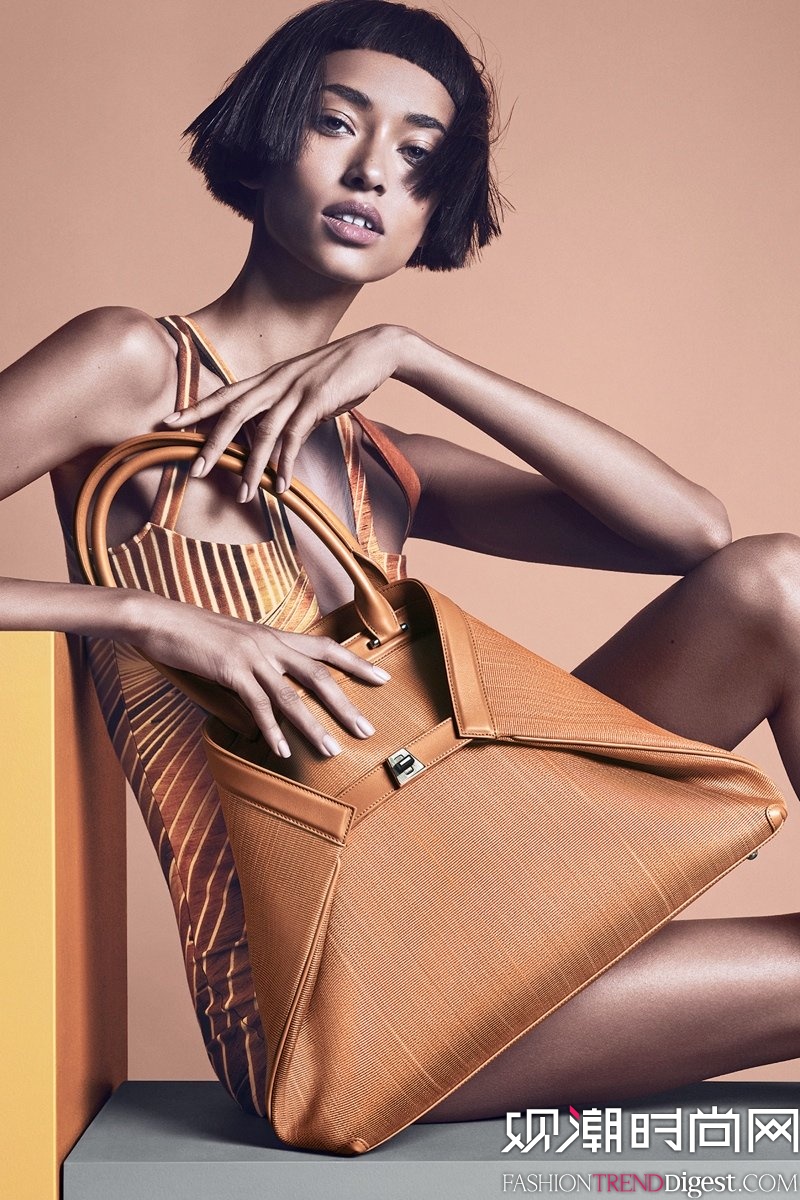 Anais Mali Akris 2014ϵиͼƬ