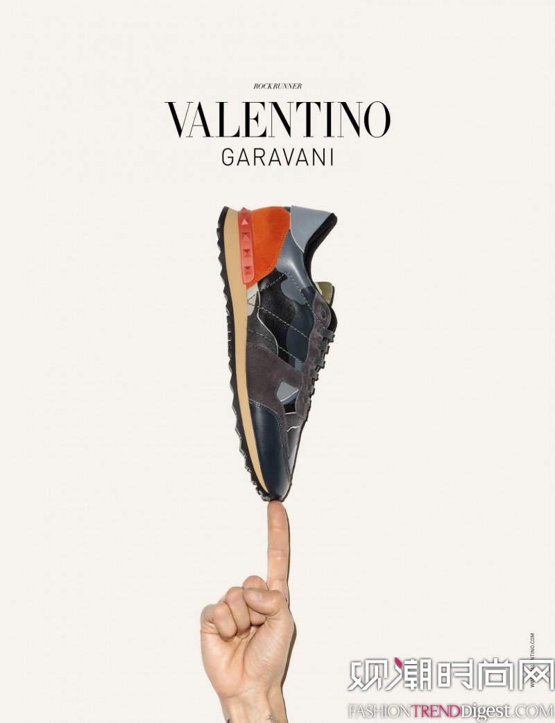 Terry RichardsonRValentino Sneakers 2014VƬDƬ