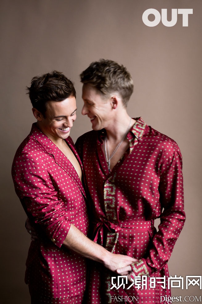 Dustin Lance BlackЯTom DaleyOut magazine20162־ҳƬͼƬ