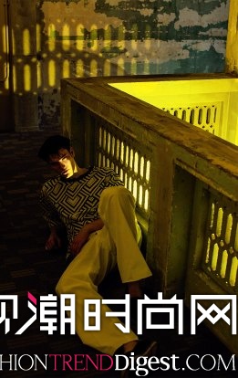 Charles Markham[Ї桶Harpers Bazaar Man20162s־(ni)퓴ƬDƬ