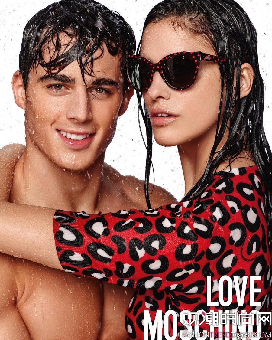 Love Moschino 2016ϵЏVƬDƬ