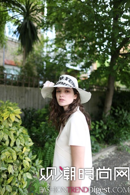 Gyo Yuni Kimchoe 2016紺ϵLookbookDƬ