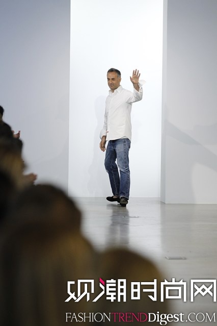 Calvin Klein Collection   2016紺ȼϵиDƬ