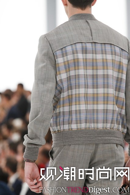 Burberry Prorsum 2016紺ȼϵиDƬ