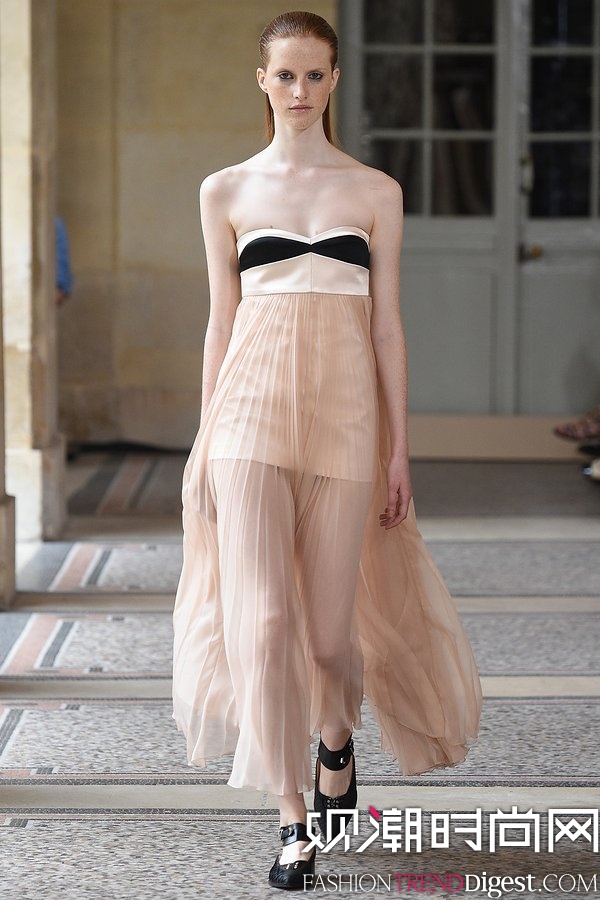 Bouchra Jarrar 2015ﶬ߶ͼƬ