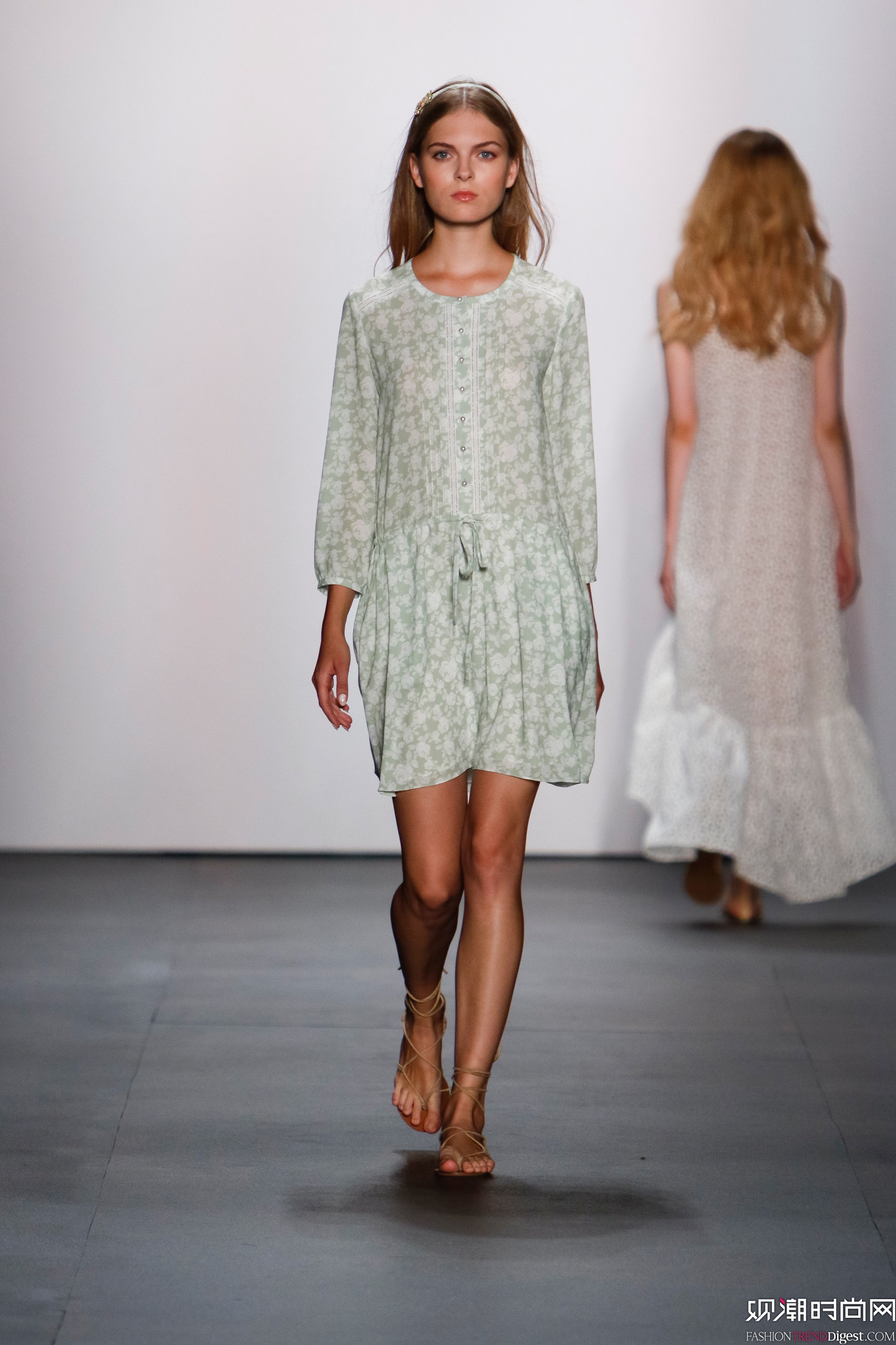 Erin Fetherston2016ϵм~sr(sh)b(chng)DƬ