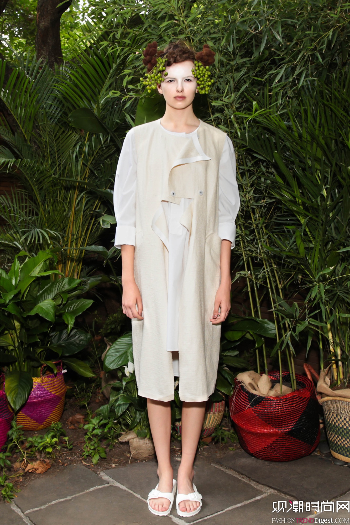 Tia Cibani 2016ϵLookBookDƬ