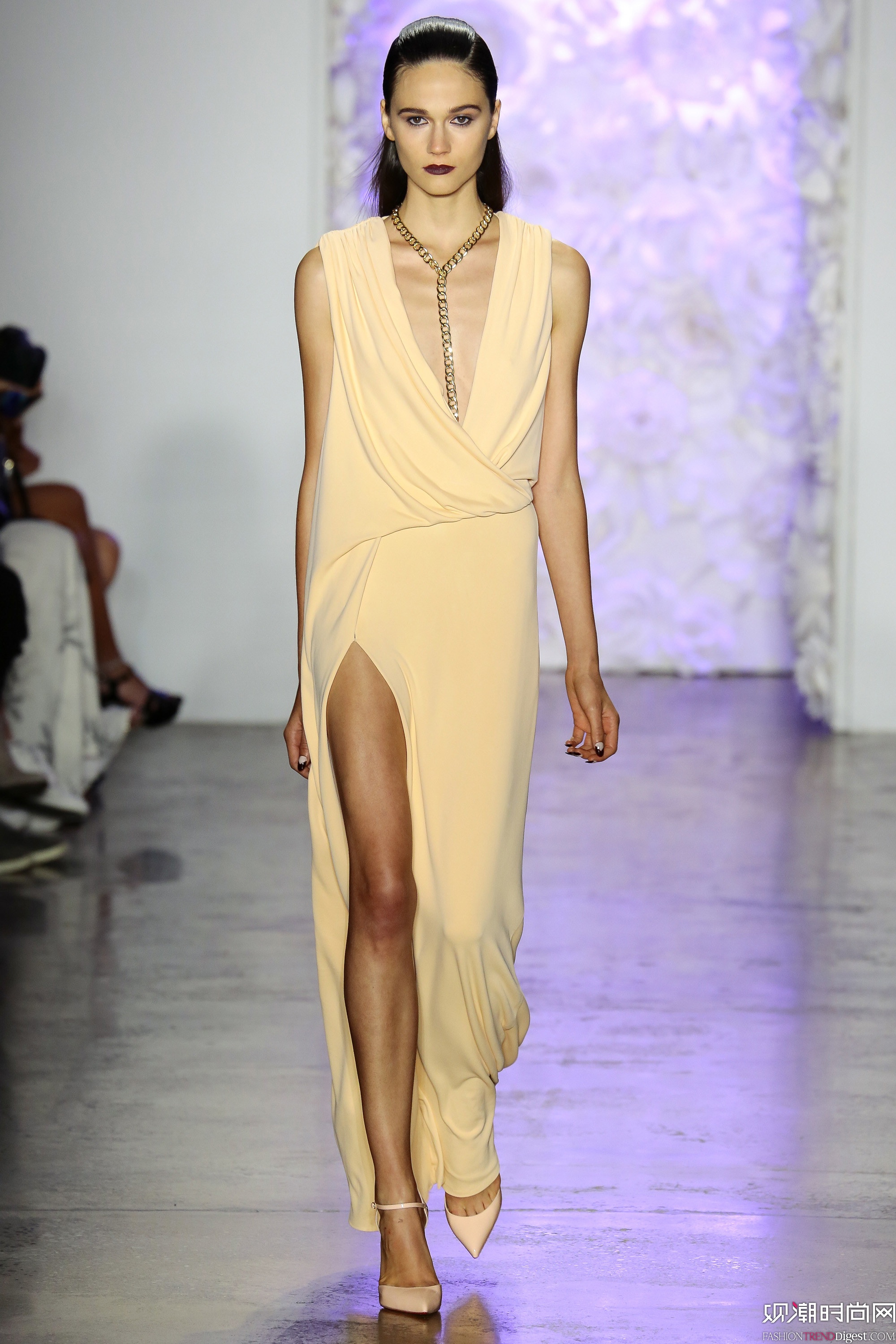 Cushnie et Ochs 2016ϵŦԼʱװܸͼƬ