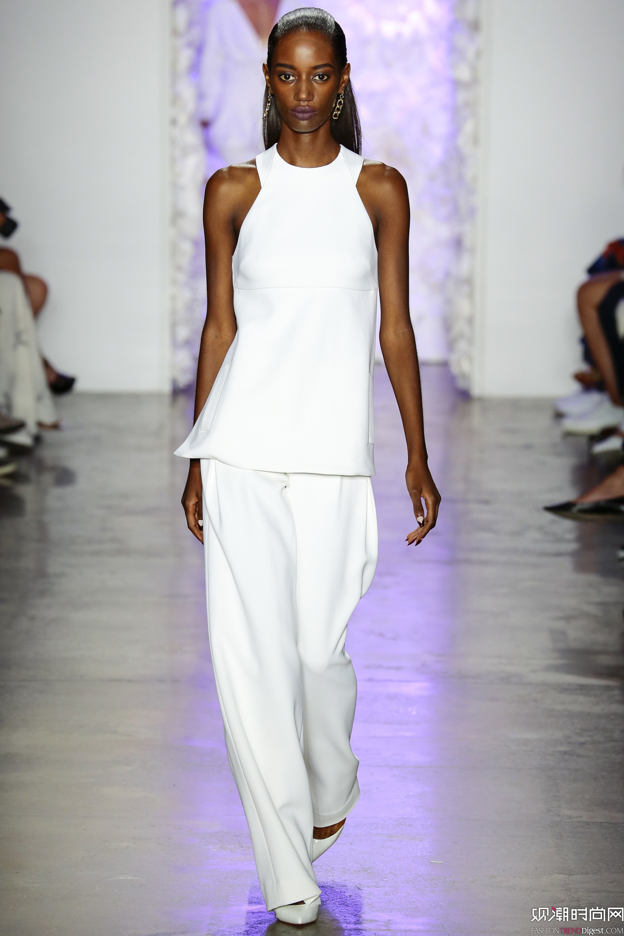 Cushnie et Ochs 2016ϵŦԼʱװܸͼƬ