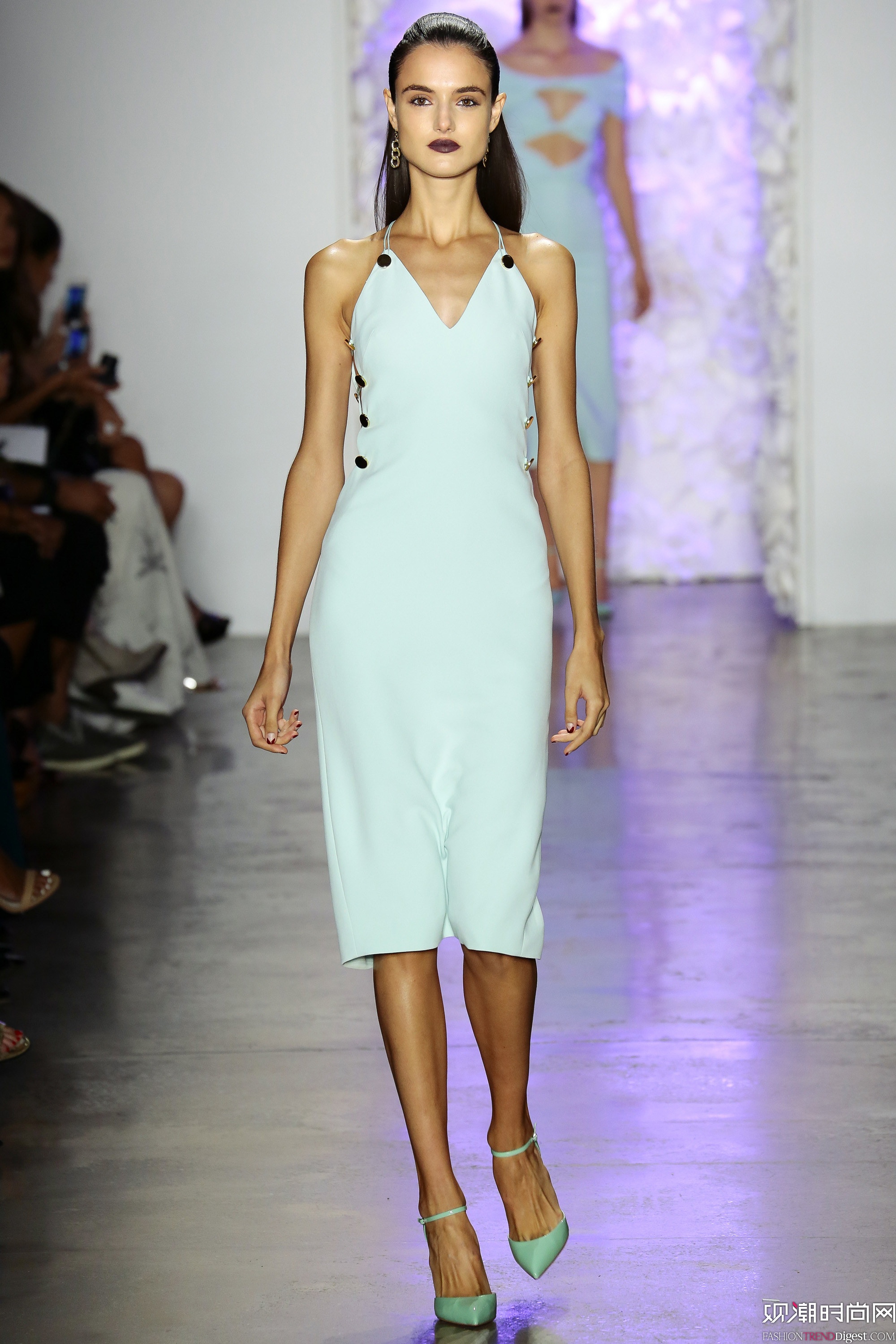 Cushnie et Ochs 2016ϵŦԼʱװܸͼƬ